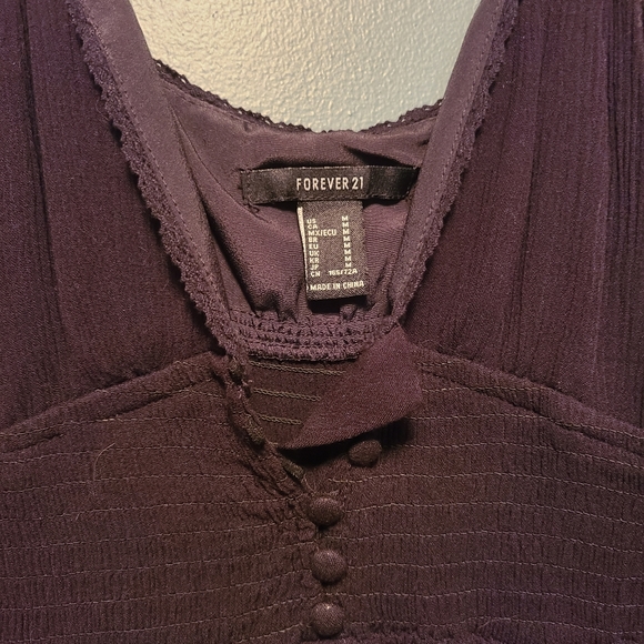 Forever 21 Black romper - Picture 3 of 3